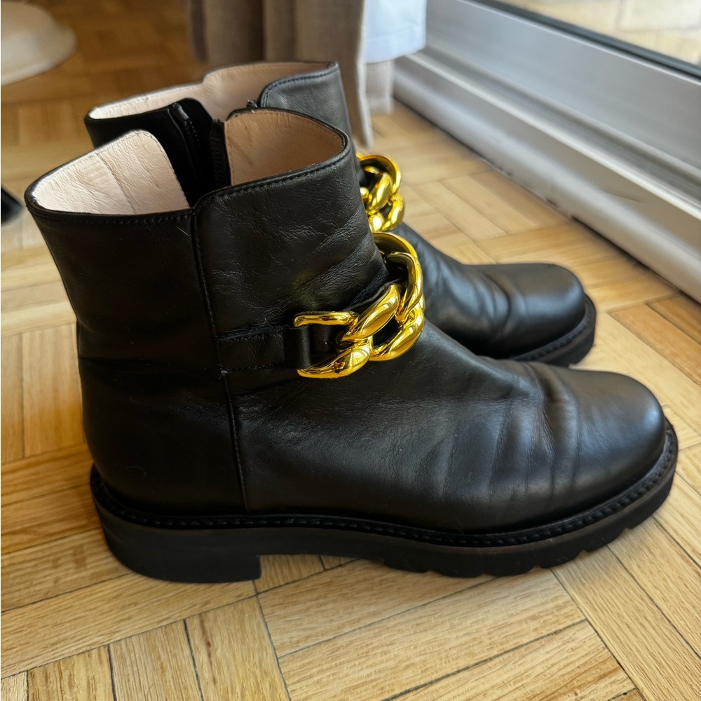 Stuart Weitzman Black Leather Gold Chain Boots Size 7 - Picture 12 of 13